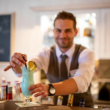 Felsenhof フラッハウ