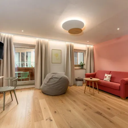 Hotel Felsenhof 4*