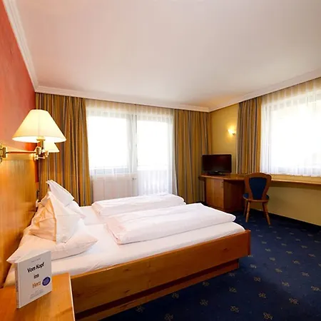 Hotel Felsenhof 4*