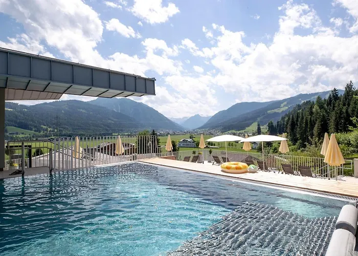 Hotel Felsenhof Flachau