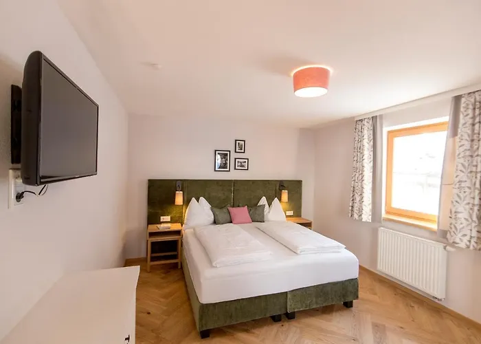 Otel Felsenhof 4*